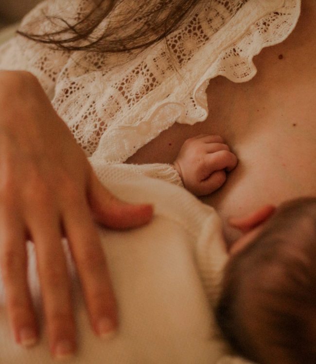 allaitement d'un bébé